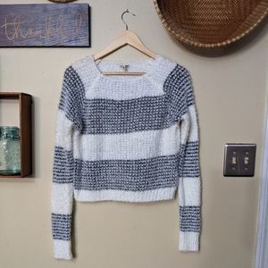 Mudd cropped sweater!